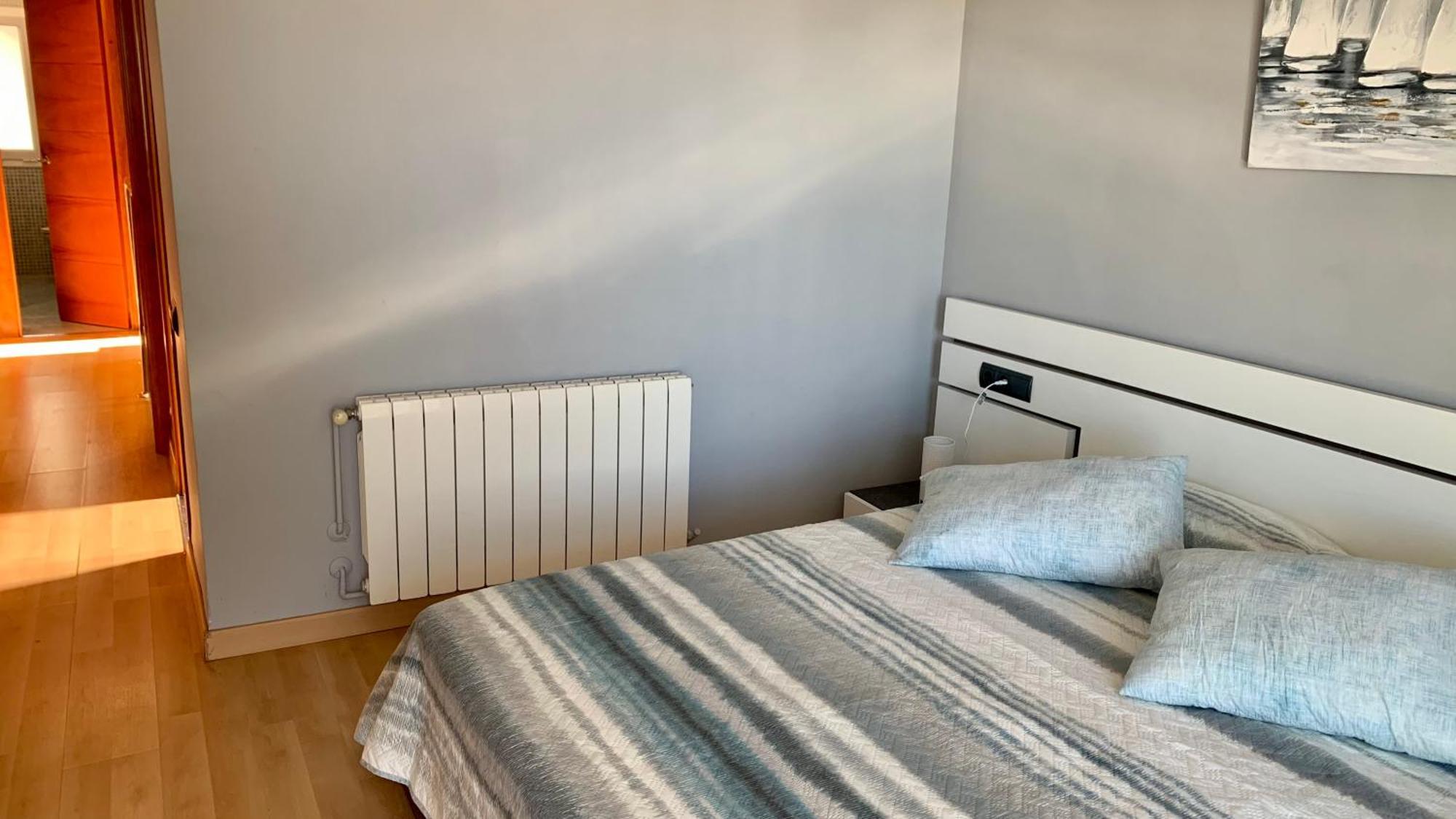 Apartamento Ginette Sunbeach Салоу Екстериор снимка